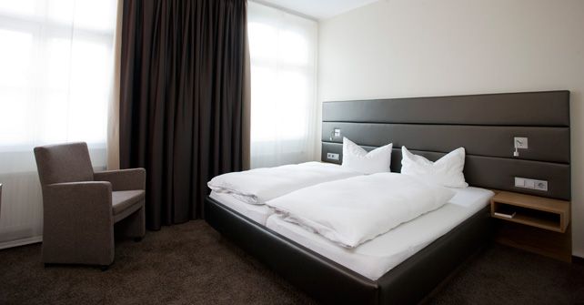Hotel Gräfrather Hof GmbH, In der Freiheit 48 in Solingen