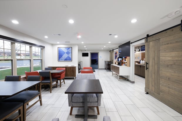 Images Holiday Inn Express & Suites Zion by IHG
