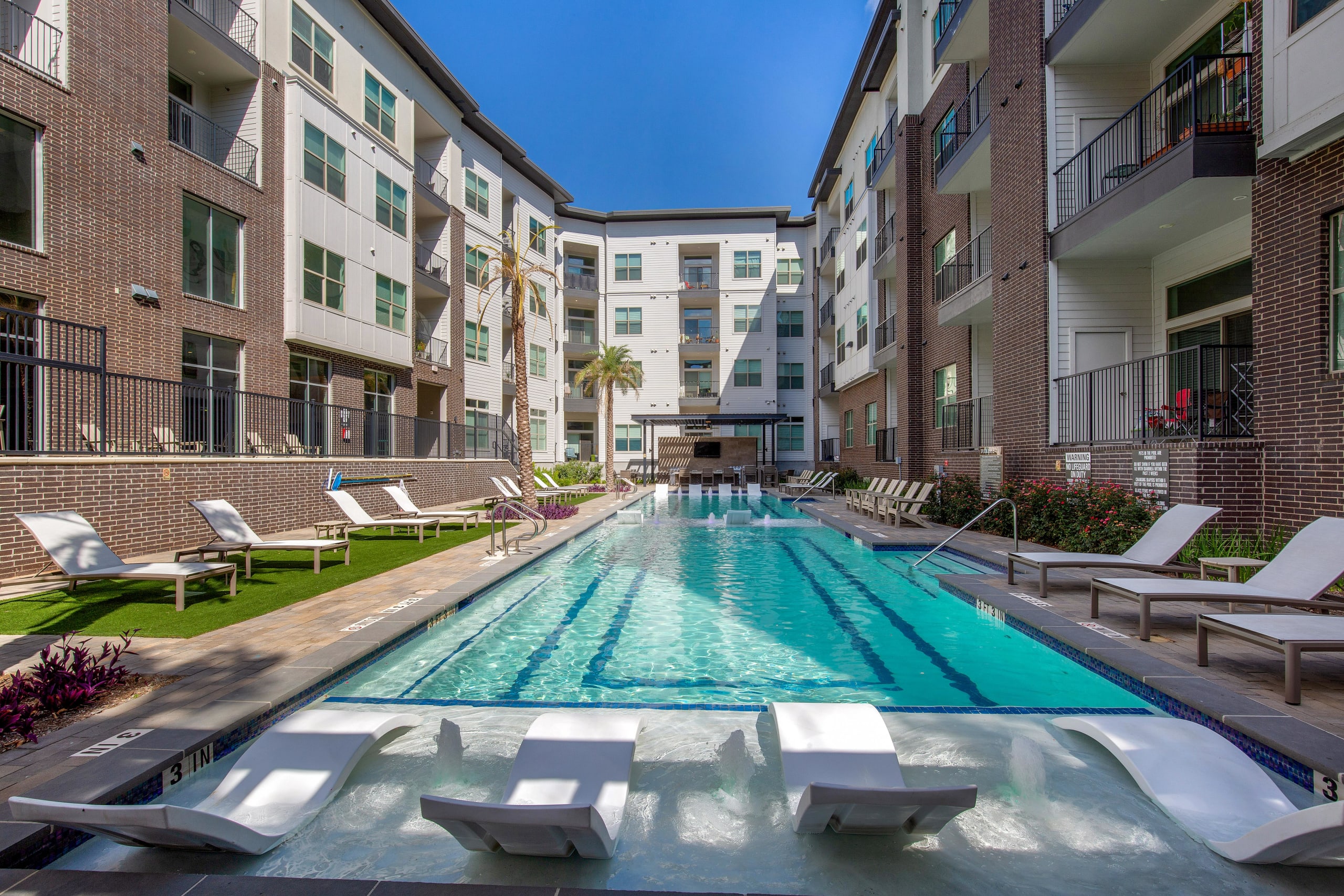 Outdoor pool with Apartment Building View
