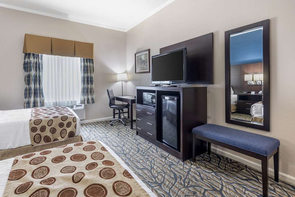 ADA Two Double Beds
