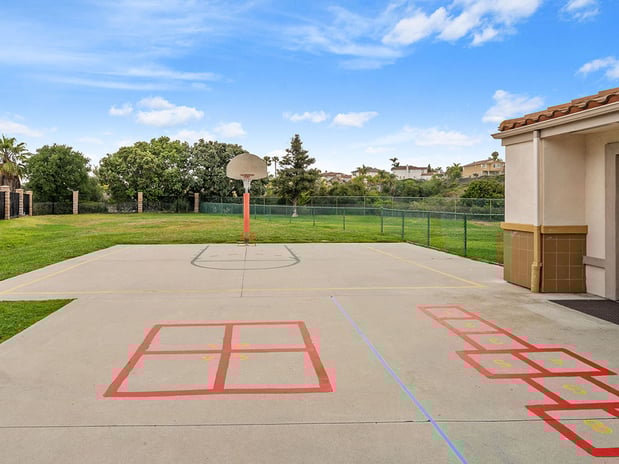 Images Poinsettia KinderCare