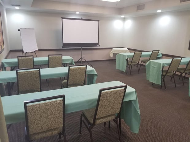 Images Holiday Inn Express Little Rock-Airport by IHG