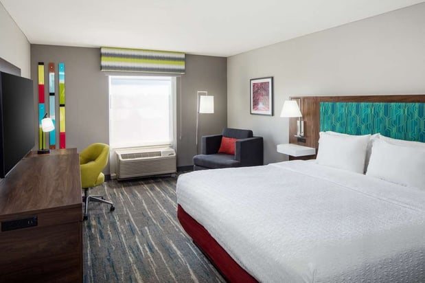 Images Hampton Inn & Suites Savannah - I-95 South - Gateway