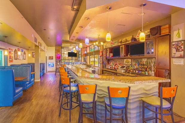 Images Suburban Studios Salt Lake City Airport