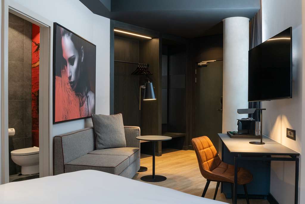 Images Radisson RED Johannesburg Rosebank