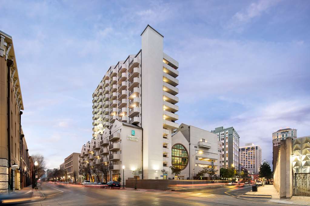 Exterior Embassy Suites by Hilton New Orleans New Orleans (504)525-1993