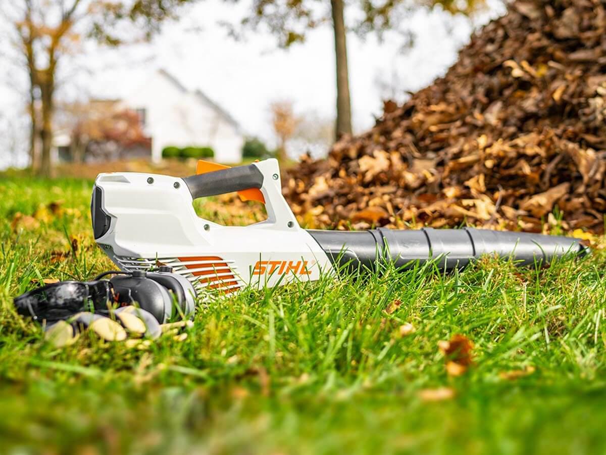 lawn maintenance tools