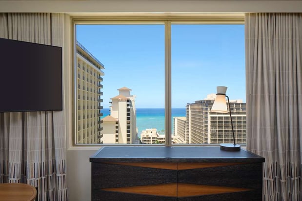 Images Embassy Suites by Hilton Waikiki Beach Walk