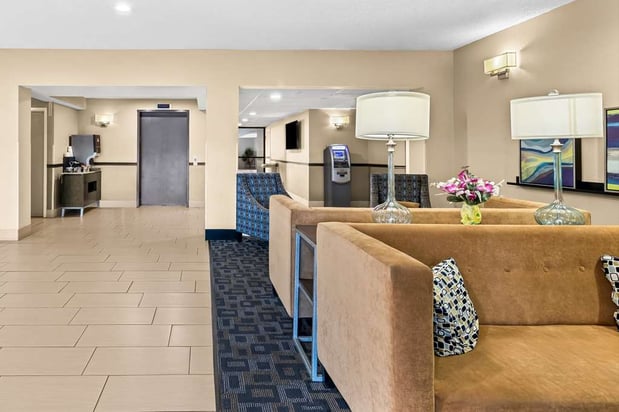 Images Best Western Baraboo Inn