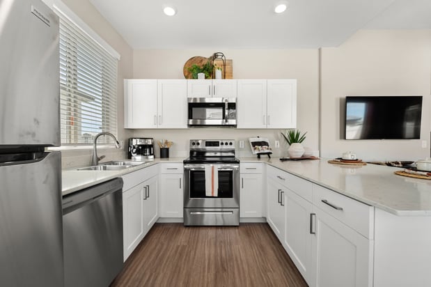 Images VLux Madison | Homes for Rent