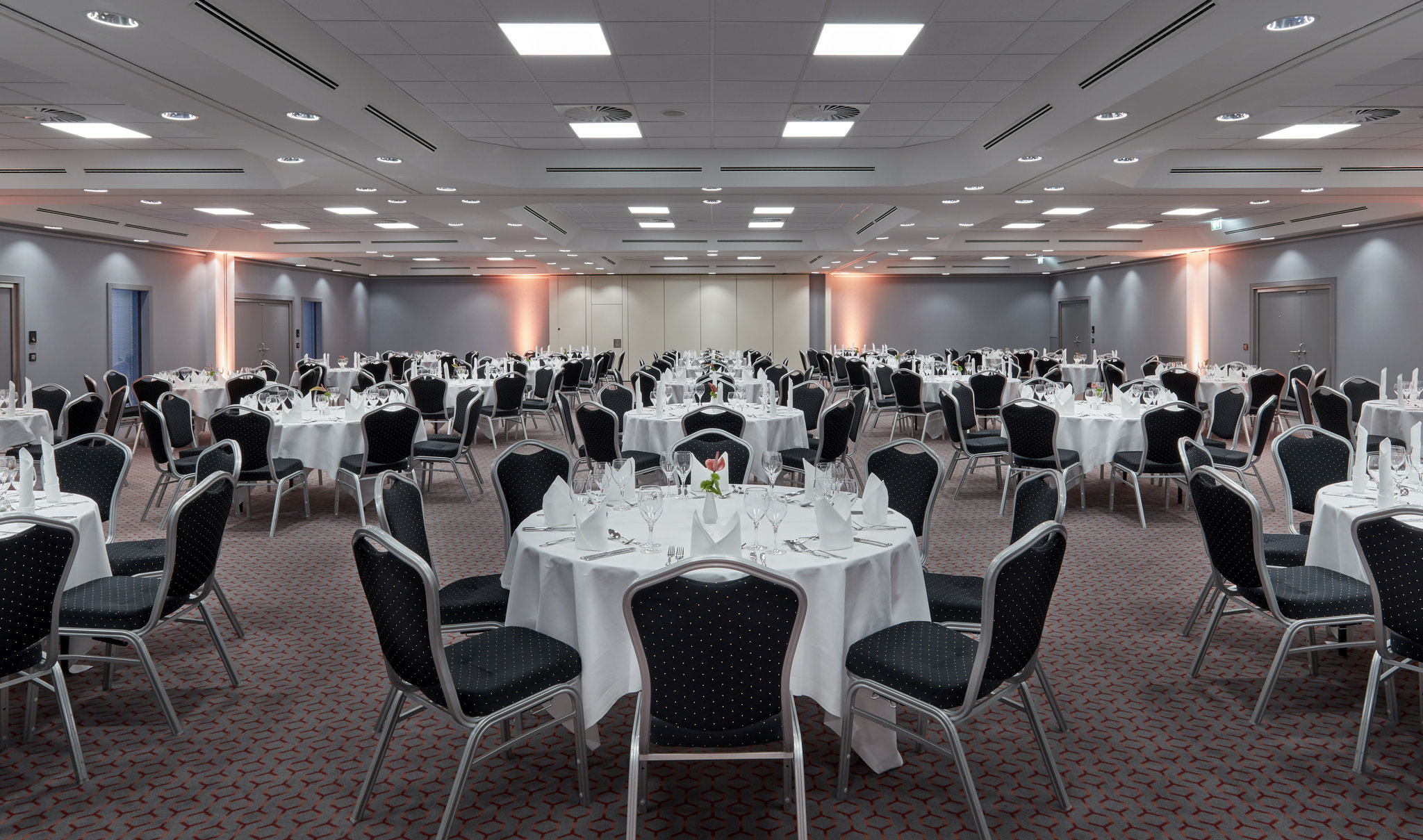 Holiday Inn Munich - City Centre by IHG, Hochstrasse 3 in Munich
