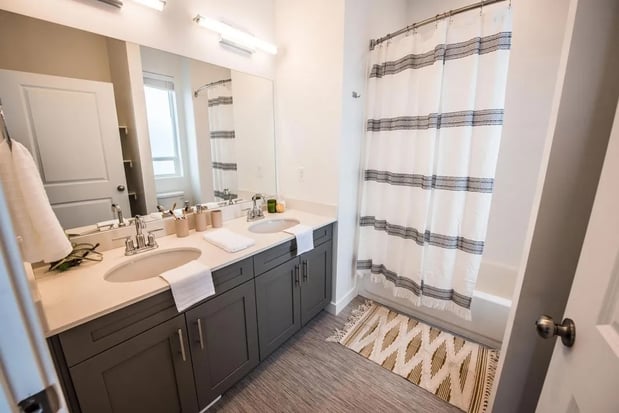 Images Woods Rose Townhomes
