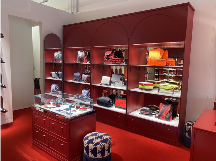 Images Christian Louboutin  Outlet Gotemba
