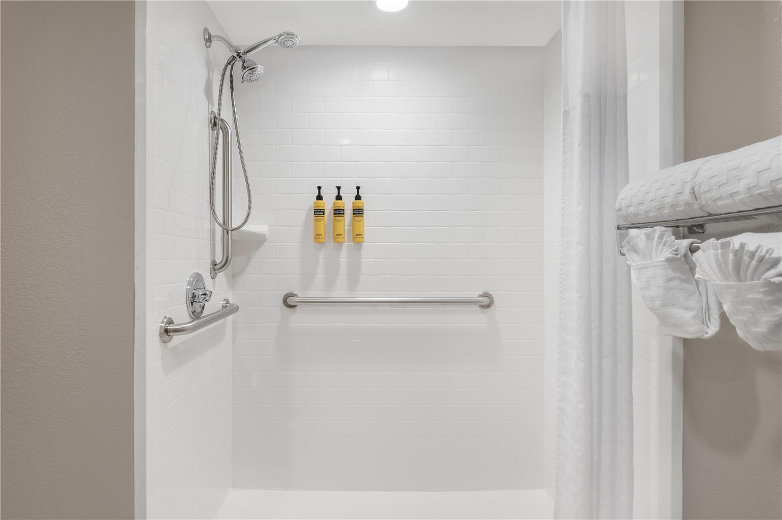 ADA 1 King Bed w/ Roll In Shower