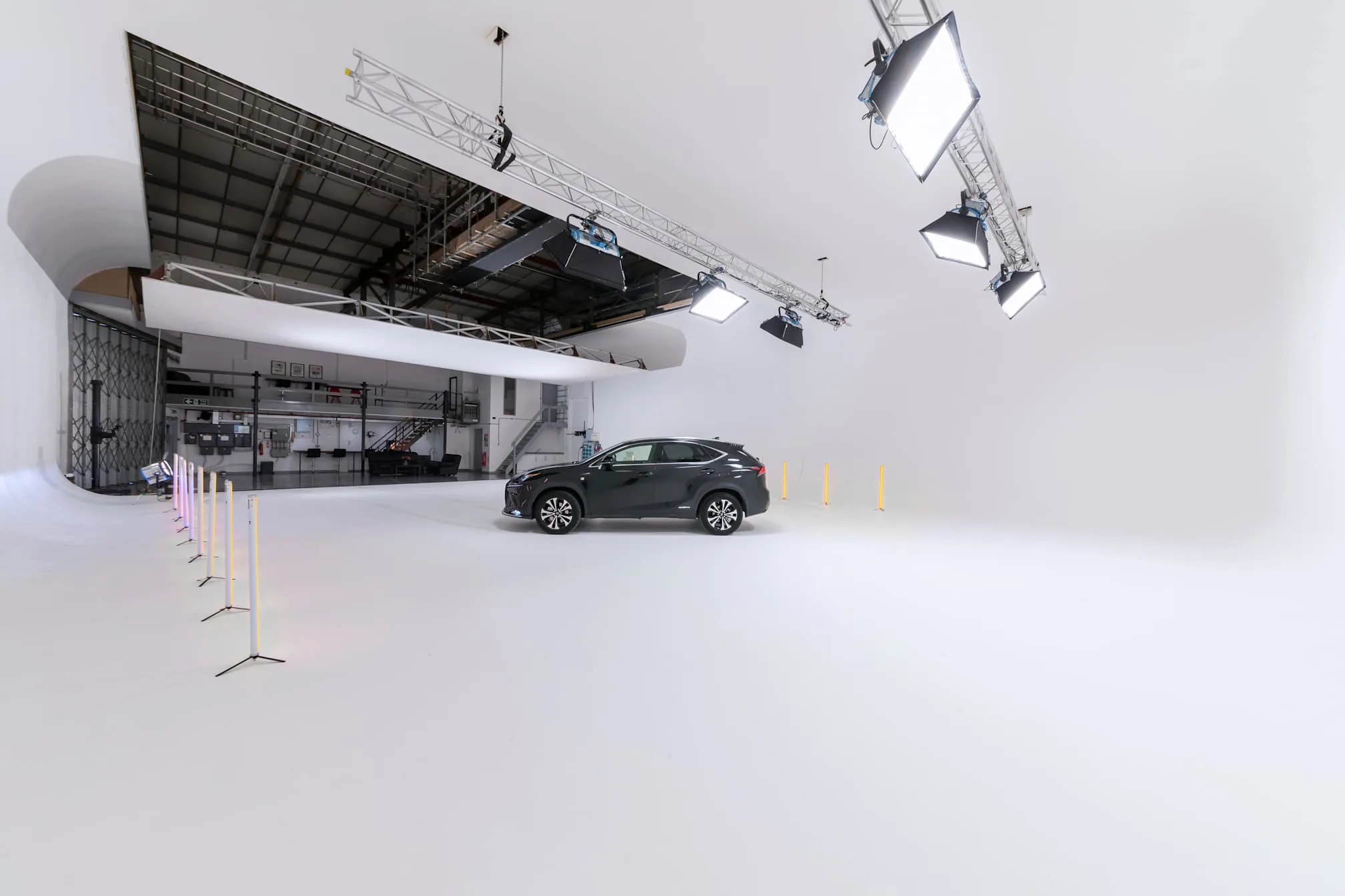 Images Malcolm Ryan Studios