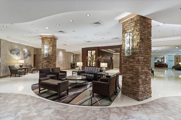 Images Crowne Plaza Executive Center Baton Rouge by IHG