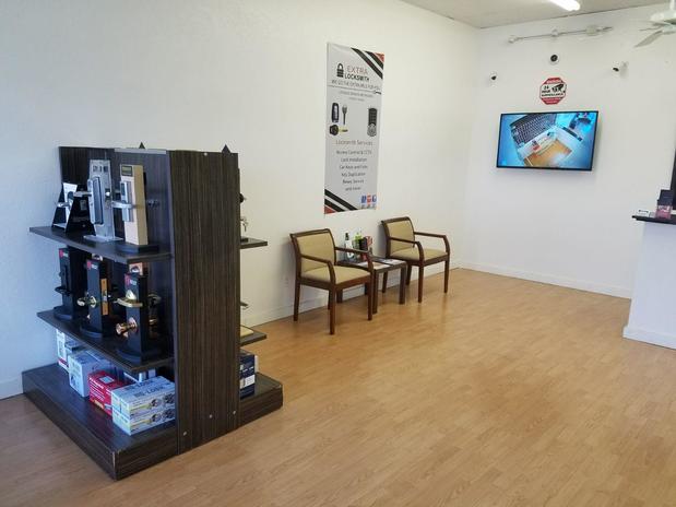 Images Extra Locksmith - Dallas
