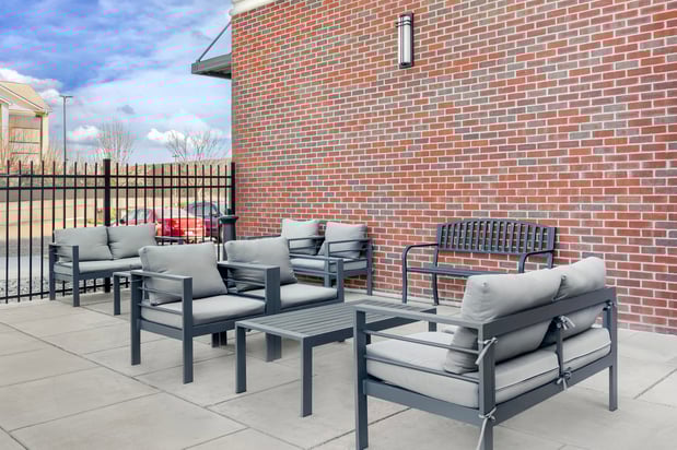 Images Holiday Inn Louisville Airport South by IHG