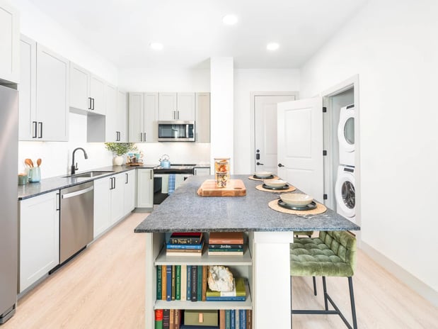 Images Modera McKinney Ridge