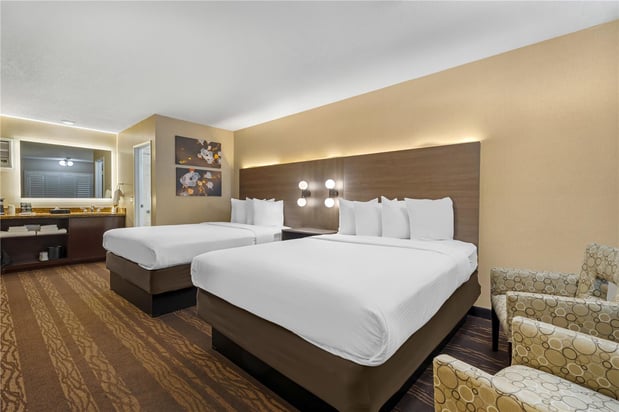 Images Best Western Plus Stovall's Inn