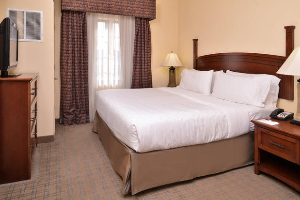 Images Staybridge Suites Oklahoma City Airport by IHG