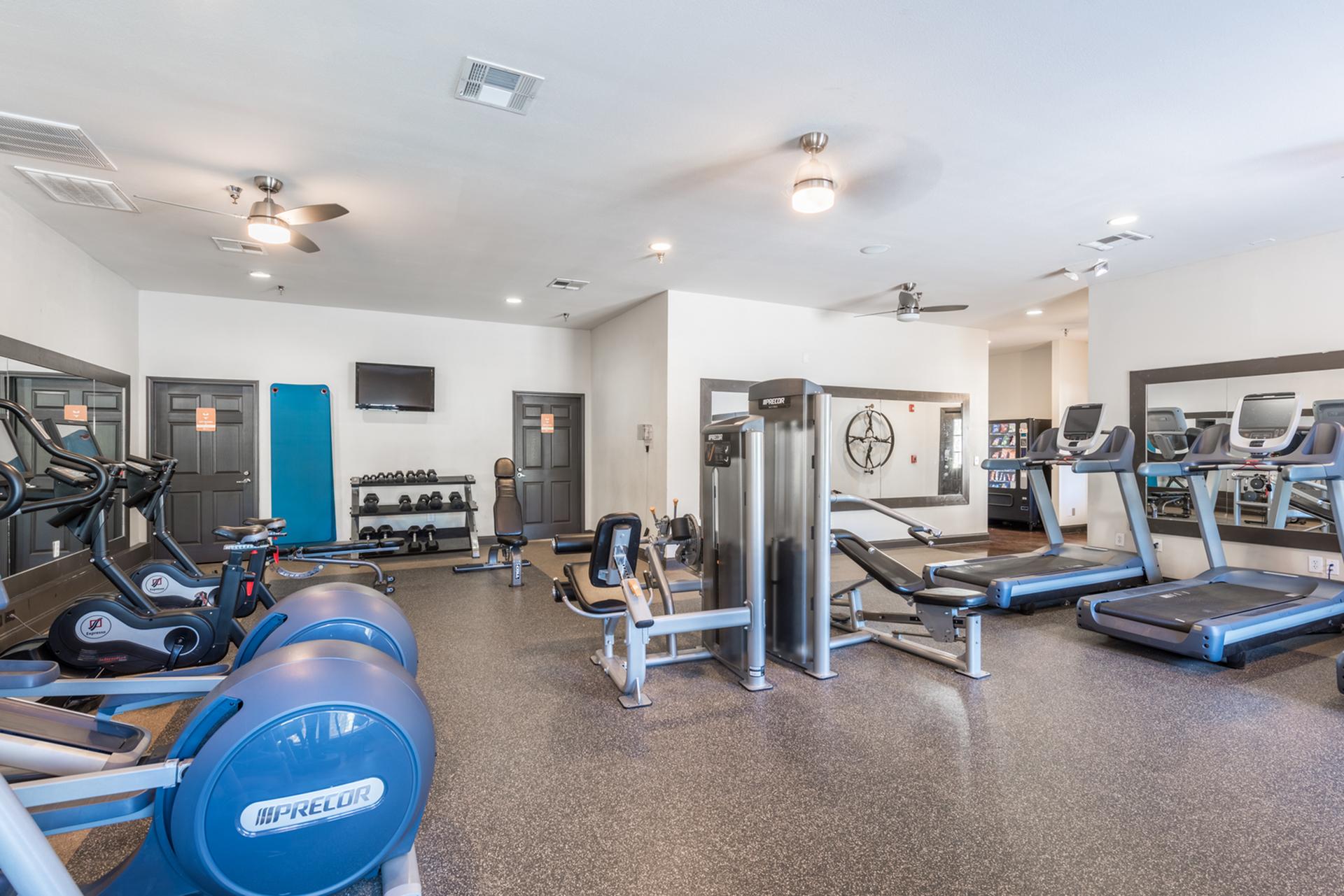 On-site gym Central House on Stadium Apartments Mobile (251)272-4710