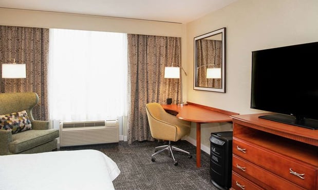 Images Hampton Inn Parsippany