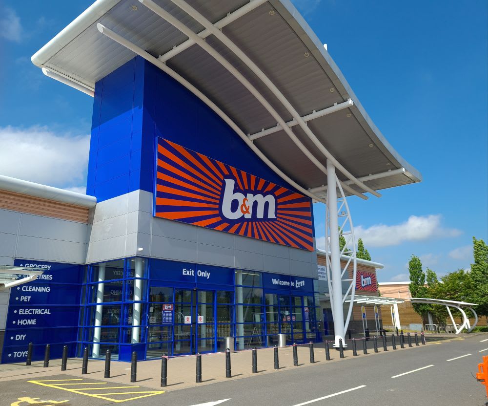 B&M's newest store opened its doors on Wednesday (17th June 2020) in Lisburn, County Down. The B&M Store is just outside the town centre at Sprucefield Retail Park.