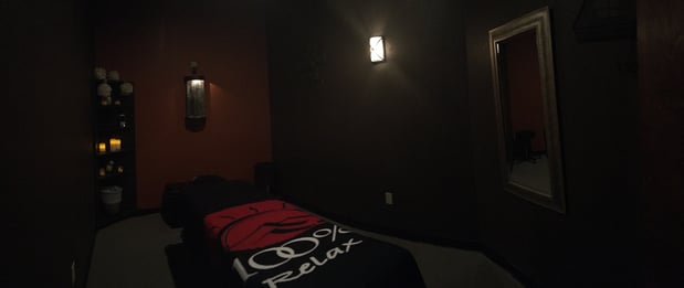 Images 100% Chiropractic - Dunwoody