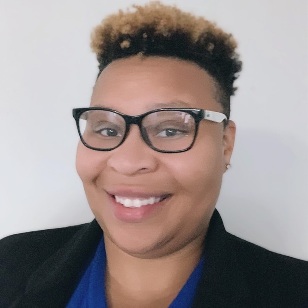 Images Ebony Hunter, Counselor