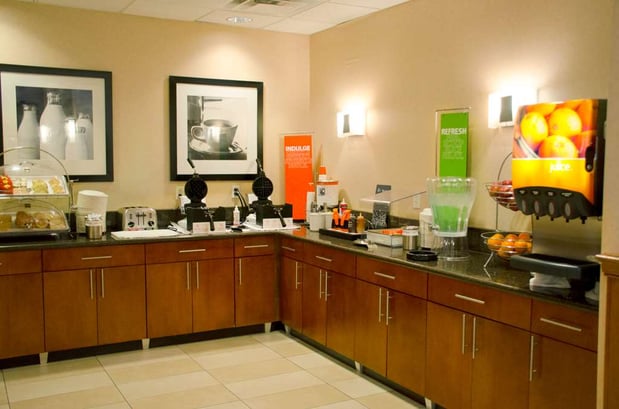 Images Hampton Inn & Suites College Station/US 6-East Bypass