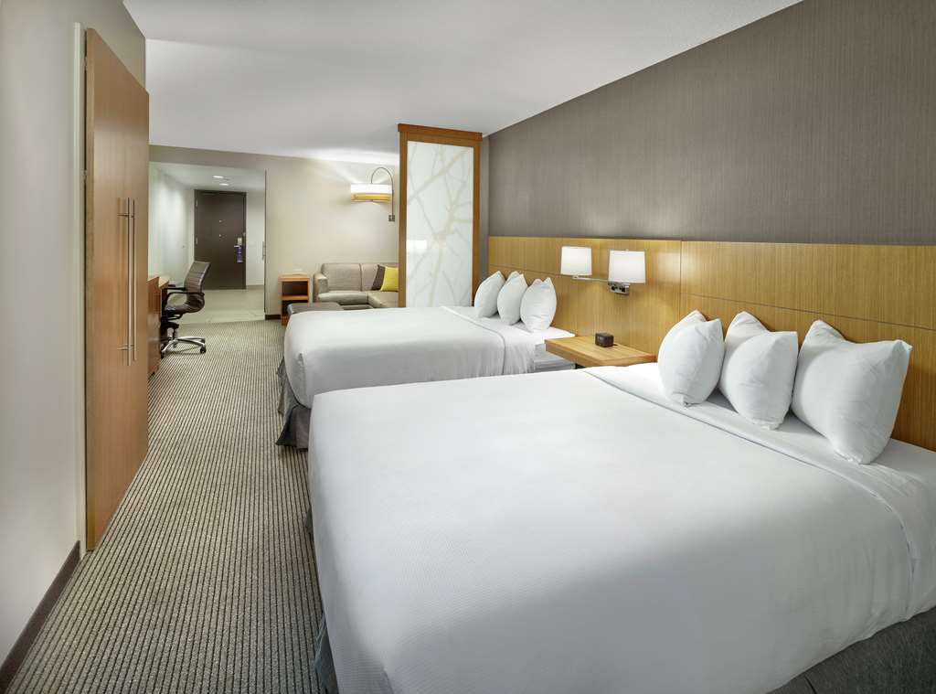 Images DoubleTree by Hilton Edmonton Downtown