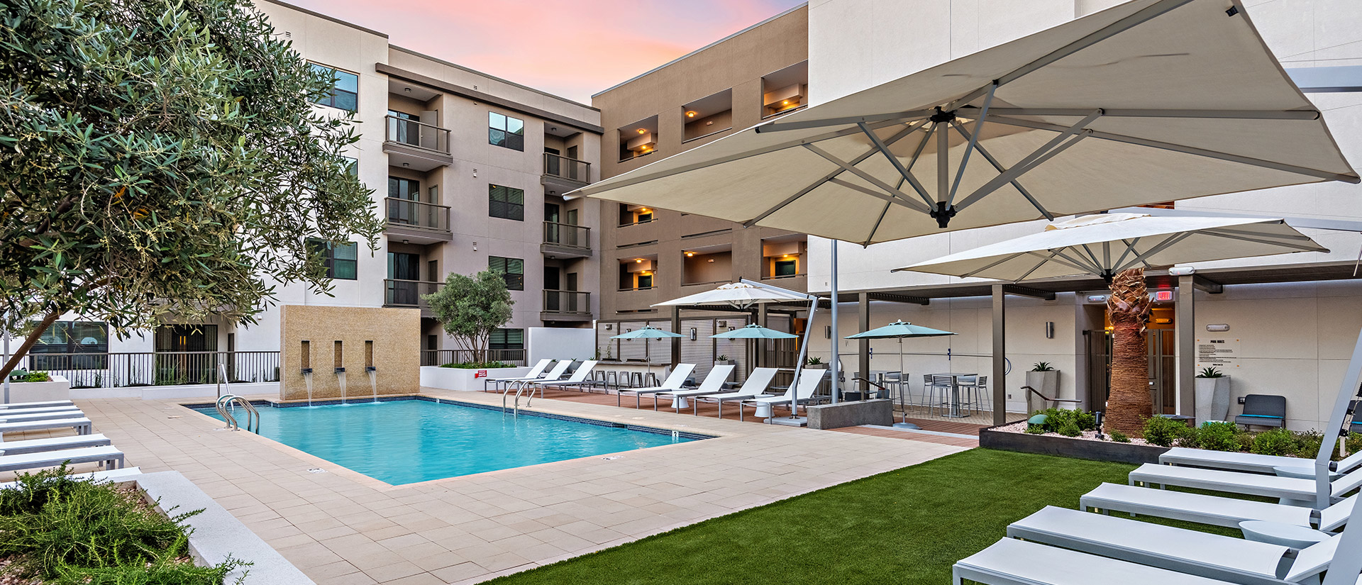 Capital Place Apartments Phoenix Capital Place Apartments Phoenix