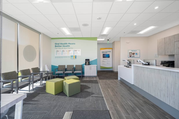 Images Valencia Modern Dentistry