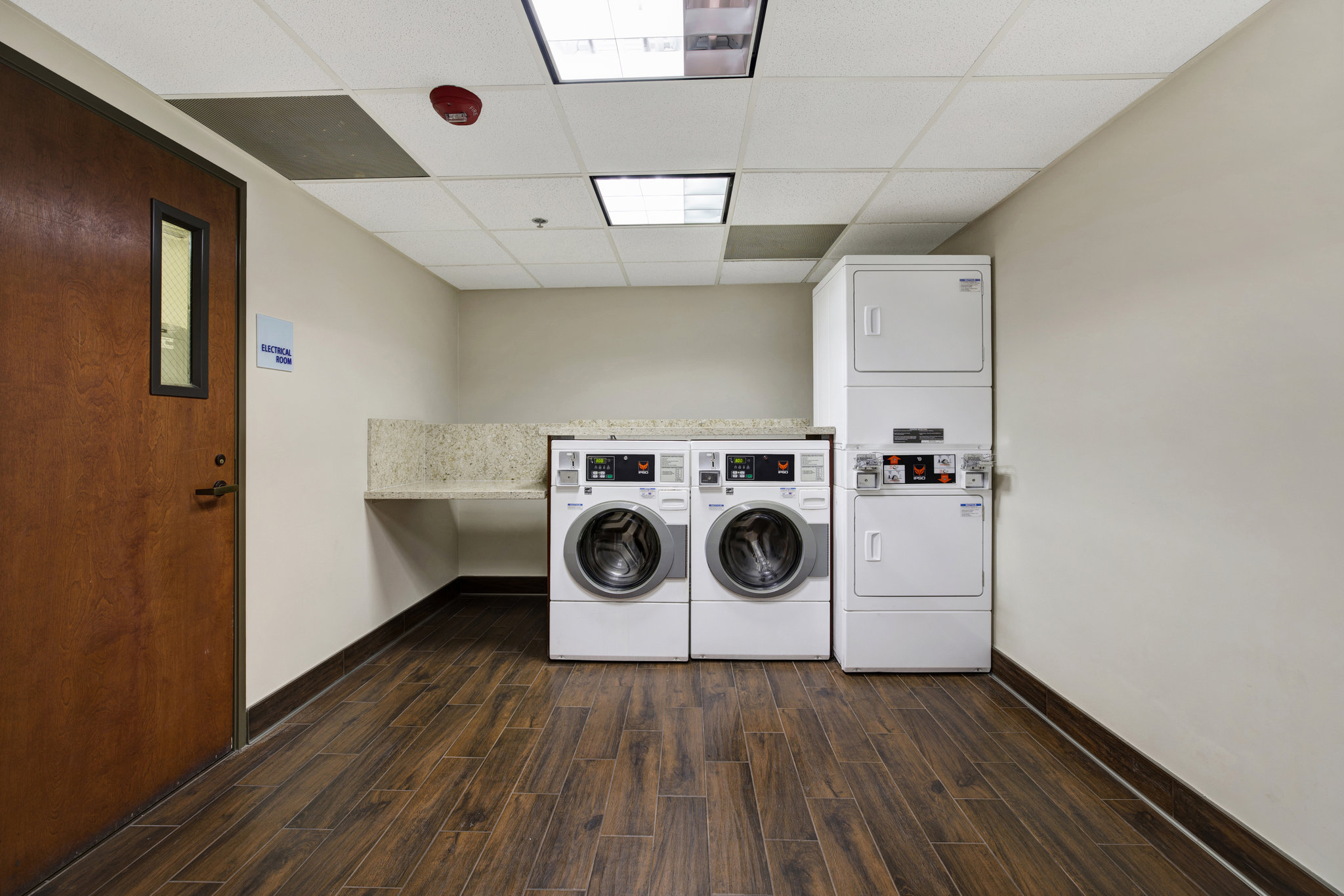 Holiday Inn Express & Suites Carpinteria by IHG Image