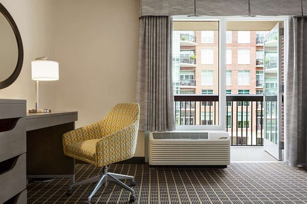 Images Hampton Inn & Suites Greenville-Downtown-RiverPlace
