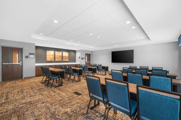 Images Hampton Inn & Suites Bakersfield Central