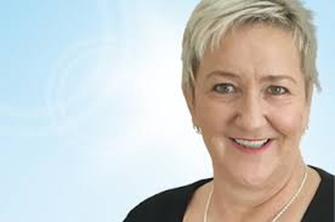 Kosmetikstudio für die Sinne - Elisabeth Schneede, Oberstraße 2 in Bad Salzdetfurth