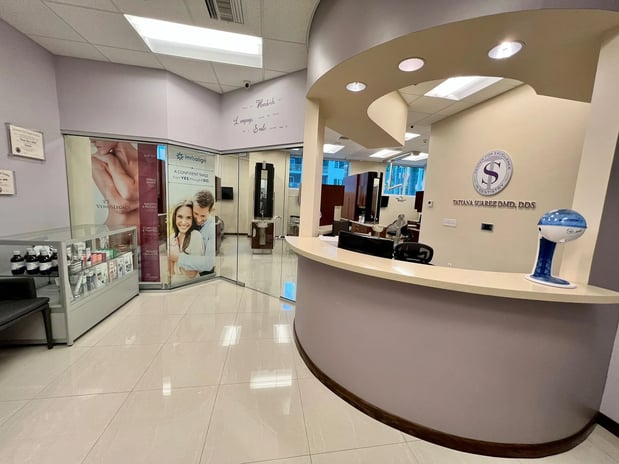 Images Center for Excellence in Dentistry Institute