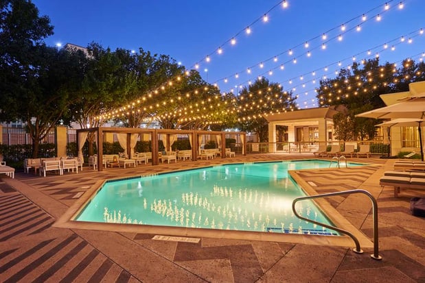 Images DoubleTree by Hilton Hotel Dallas - Market Center