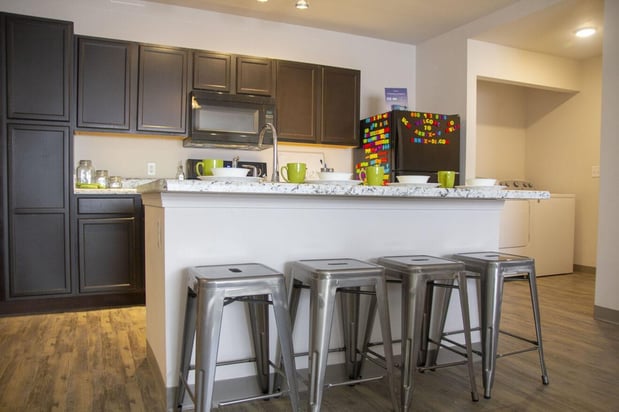 Images The Annex of Warrensburg