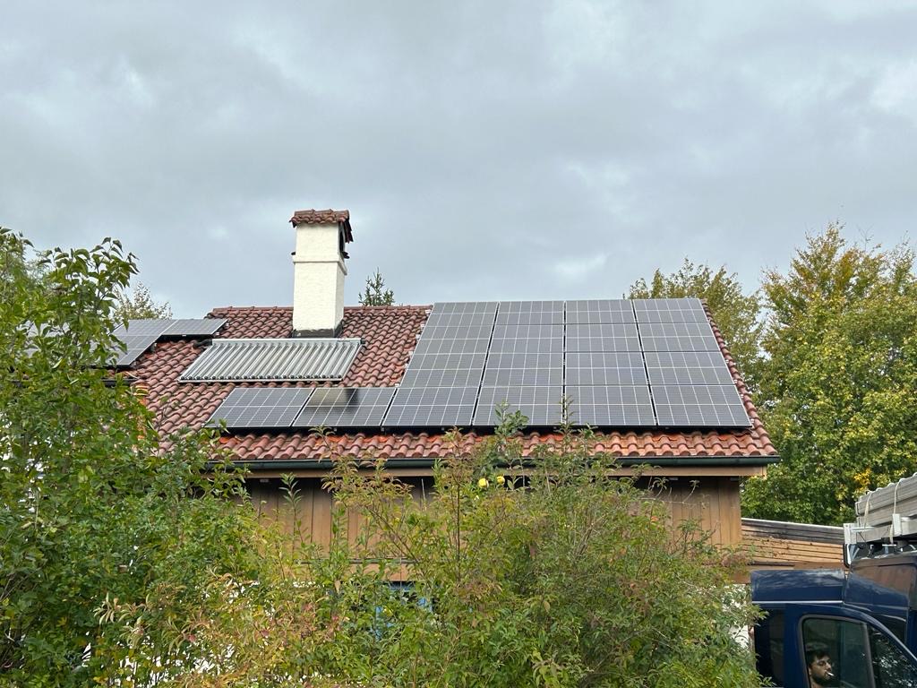 Bild 11 eniosol Fünfseenland GmbH | PV-Anlage, Stromspeicher, Wärmepumpe, Wallbox in Altenstadt