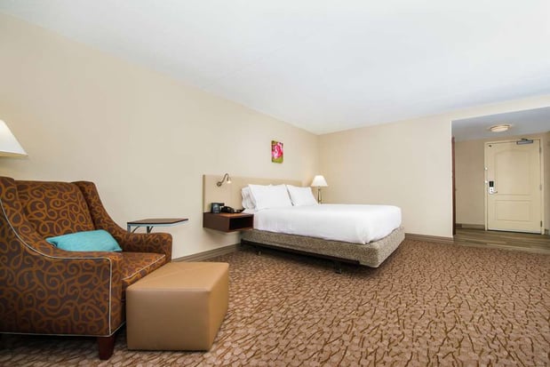 Images Hilton Garden Inn Charlottesville