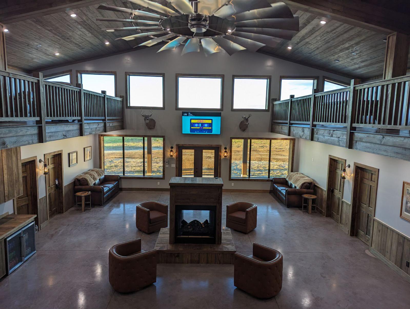 Mossy Pond Lodge Image