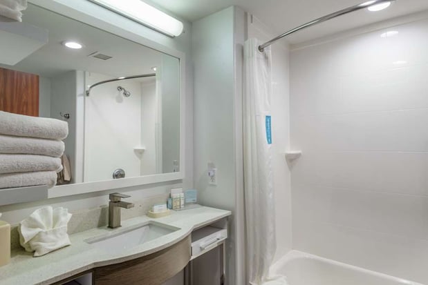 Images Hampton Inn Brownwood