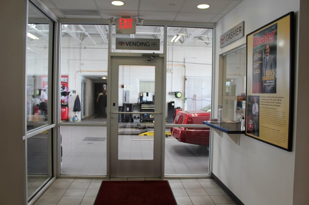 Images Russ Darrow Toyota Service Center