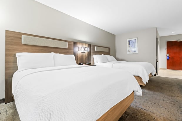 Images Holiday Inn Express & Suites Florence Northeast by IHG