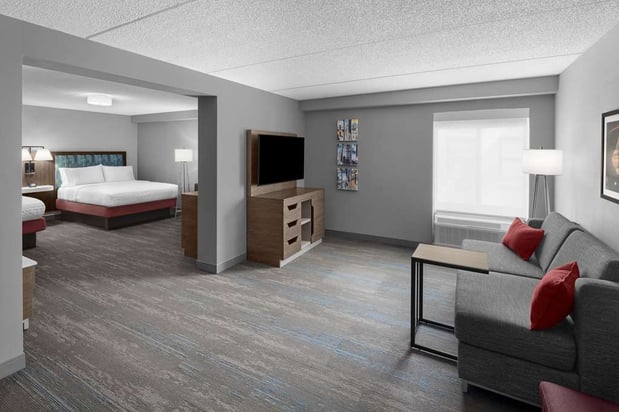 Images Hampton Inn Cleveland-Downtown