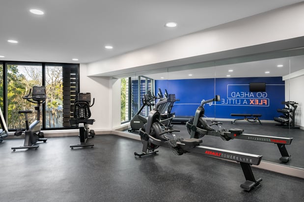 Images Holiday Inn Express Hilton Head Island by IHG