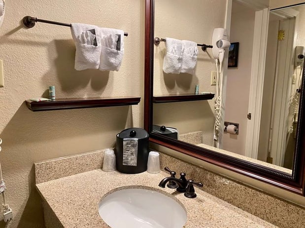Images Best Western Sheridan Center